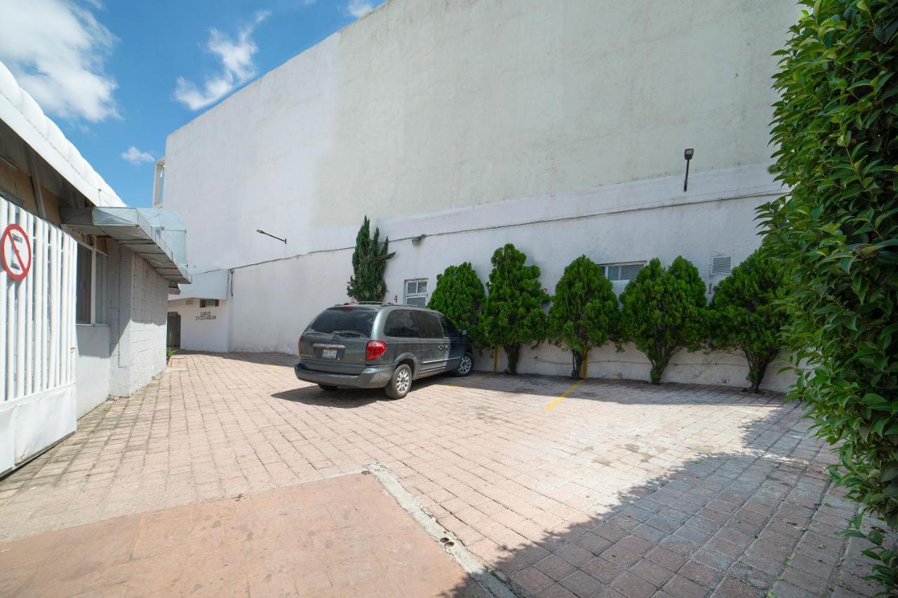 Отель Amueblados San Isidro Леон Экстерьер фото